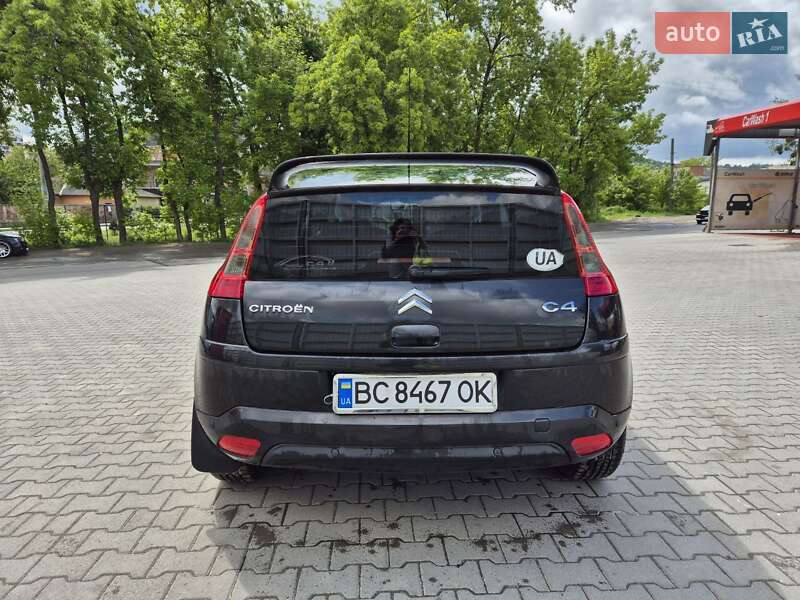 Купе Citroen C4 2007 в Львові