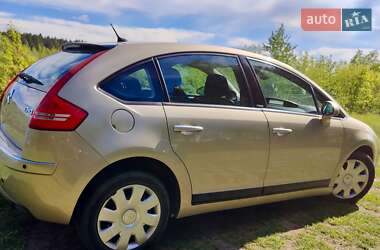 Хэтчбек Citroen C4 2005 в 