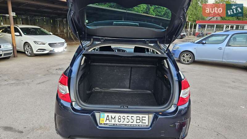 Хэтчбек Citroen C4 2011 в Житомире