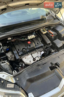 Хэтчбек Citroen C4 2006 в 