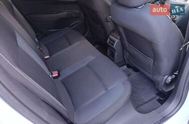 Хетчбек Citroen C4 2016 в 