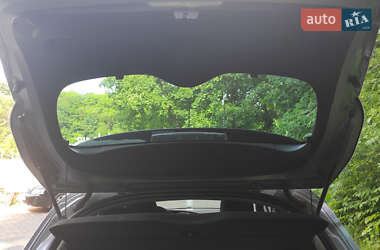 Хэтчбек Citroen C4 2016 в 