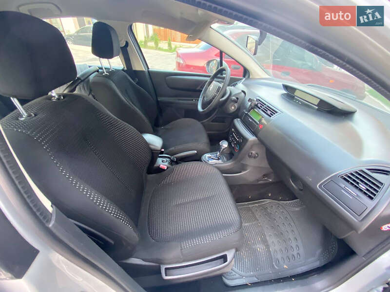 Хэтчбек Citroen C4 2009 в Буче