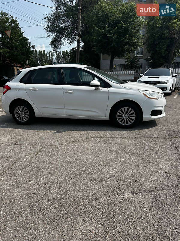 Хетчбек Citroen C4 2013 в Запоріжжі