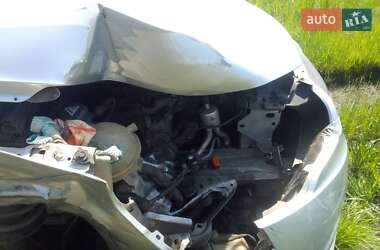 Хэтчбек Citroen C4 2011 в 