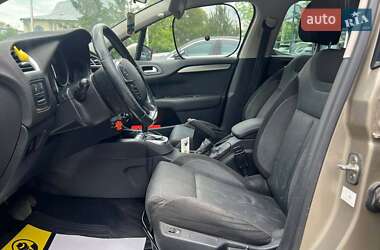 Хэтчбек Citroen C4 2011 в 