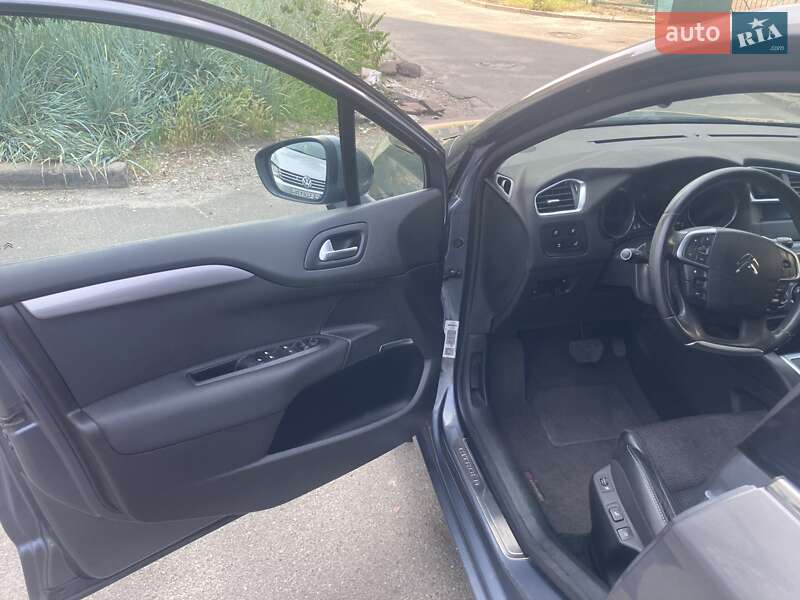 Хэтчбек Citroen C4 2011 в Киеве