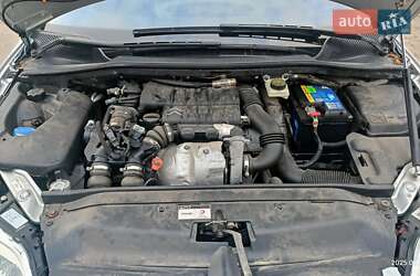 Хэтчбек Citroen C4 2007 в 