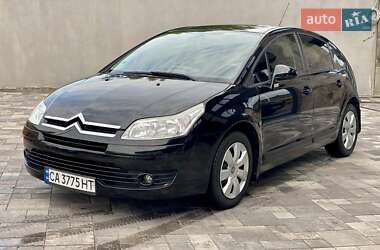 Хэтчбек Citroen C4 2009 в 