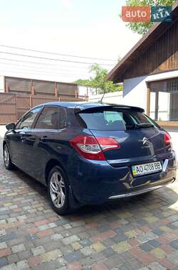 Хетчбек Citroen C4 2012 в 