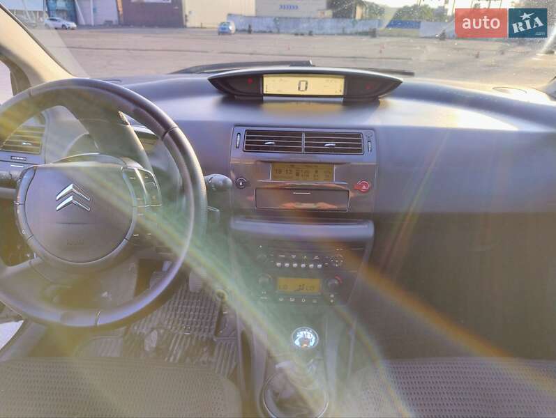 Хэтчбек Citroen C4 2005 в Киеве