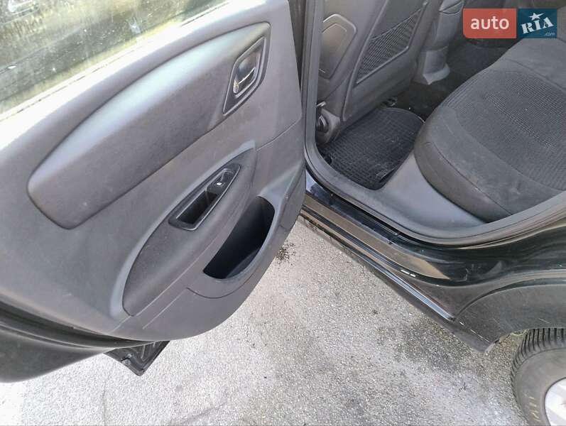 Хэтчбек Citroen C4 2005 в Киеве
