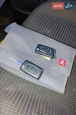 Хэтчбек Citroen C4 2005 в Киеве