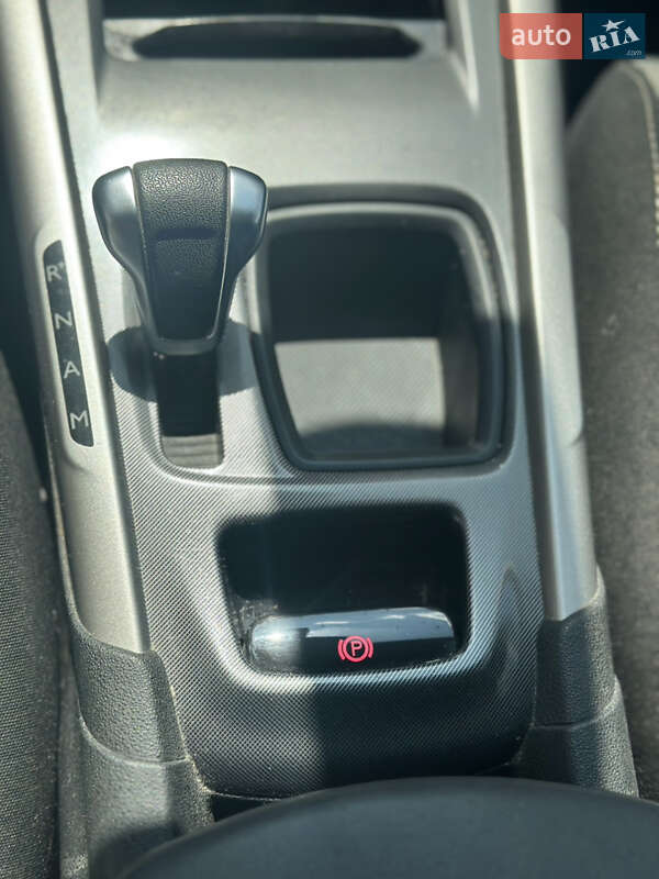 Хэтчбек Citroen C4 2015 в Ивано-Франковске