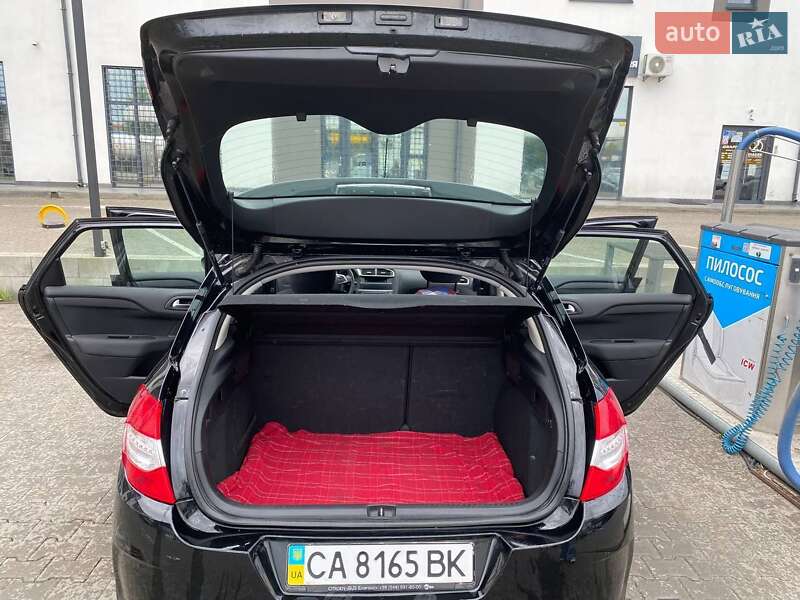Хэтчбек Citroen C4 2012 в Софиевской Борщаговке