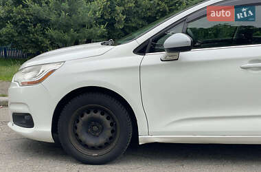 Хэтчбек Citroen C4 2013 в 