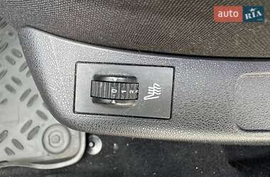 Хэтчбек Citroen C4 2013 в 