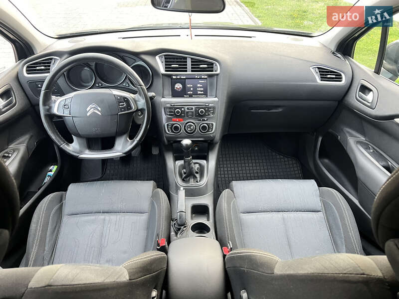 Хэтчбек Citroen C4 2012 в Сумах