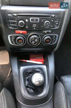 Хетчбек Citroen C4 2013 в 