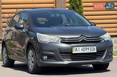 Хэтчбек Citroen C4 2012 в 