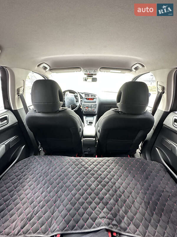 Хэтчбек Citroen C4 2013 в Белогородке