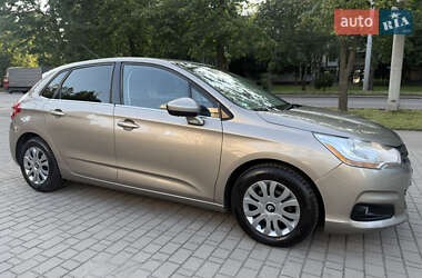 Хэтчбек Citroen C4 2011 в 