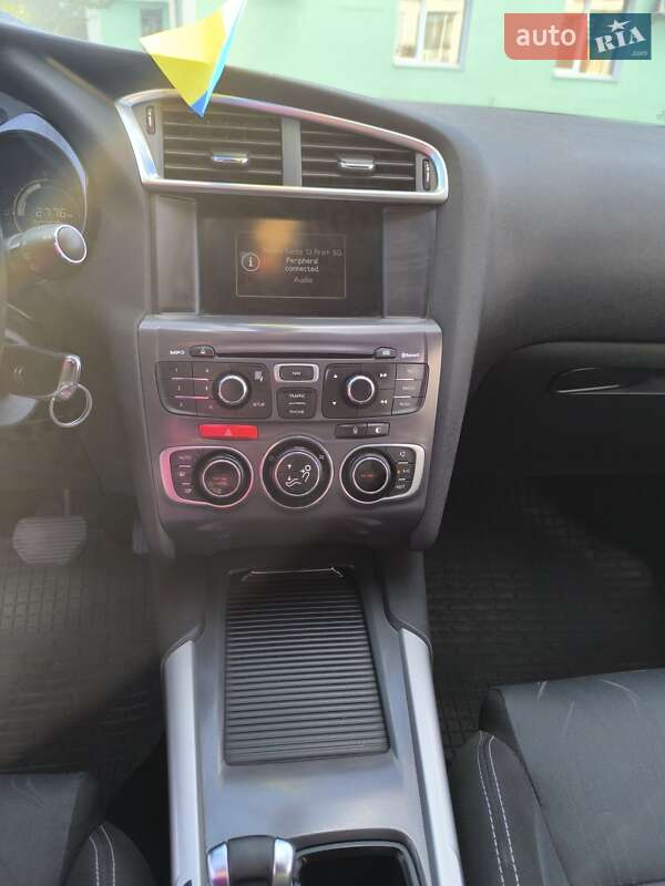 Хетчбек Citroen C4 2011 в Чернігові