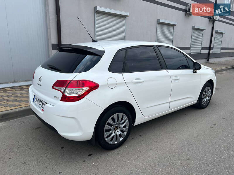Хэтчбек Citroen C4 2012 в Киеве