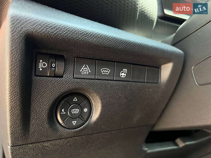Хэтчбек Citroen C4 2021 в Киеве
