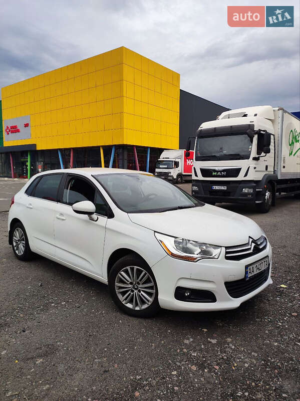 Хэтчбек Citroen C4 2012 в Киеве