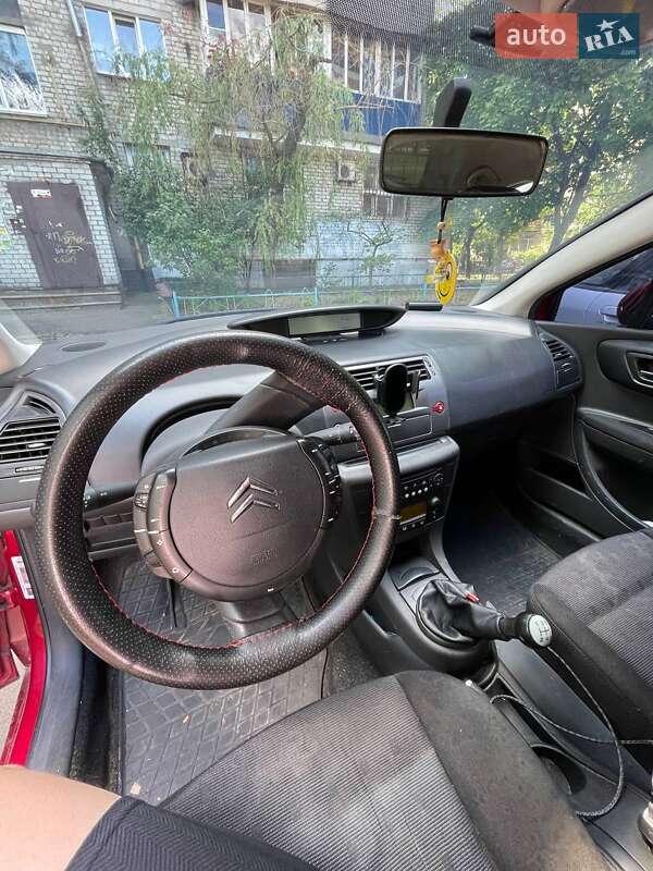 Хетчбек Citroen C4 2010 в Києві
