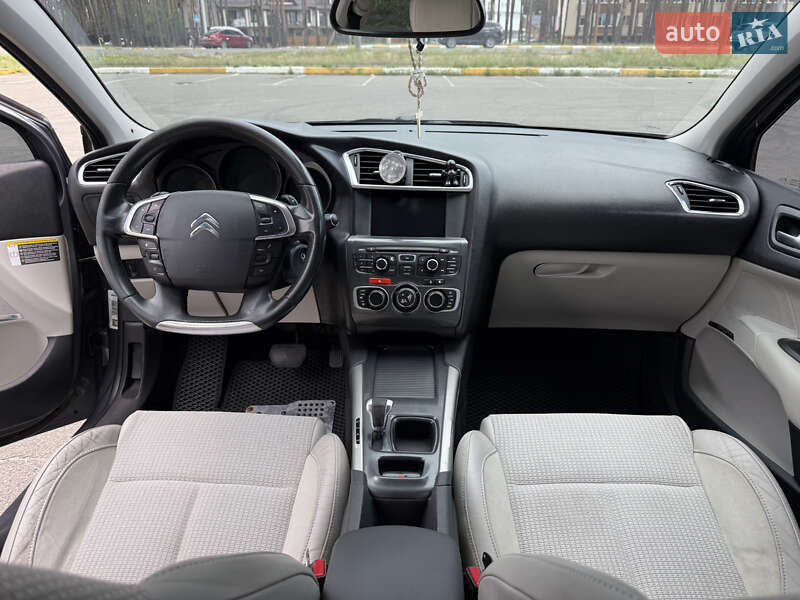 Хетчбек Citroen C4 2011 в Ірпені