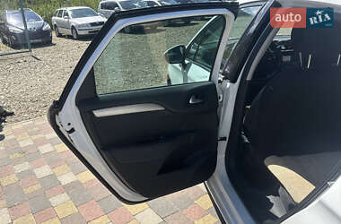 Хэтчбек Citroen C4 2012 в 