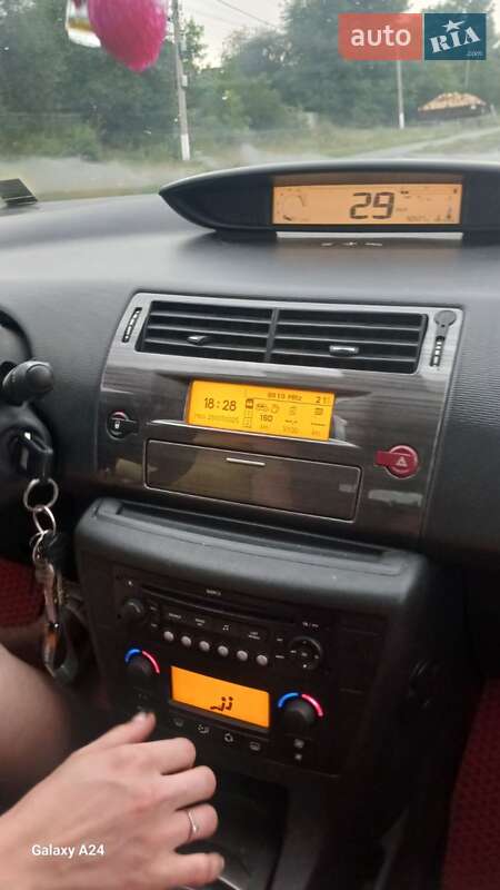 Хэтчбек Citroen C4 2009 в Ильинцах