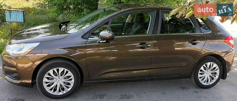 Хэтчбек Citroen C4 2014 в Борисполе