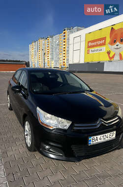 Хэтчбек Citroen C4 2014 в Киеве