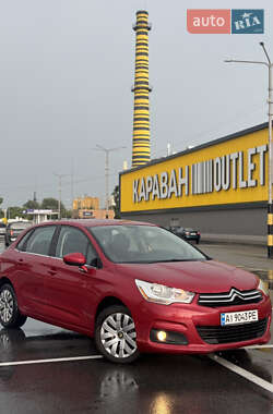 Хэтчбек Citroen C4 2012 в 