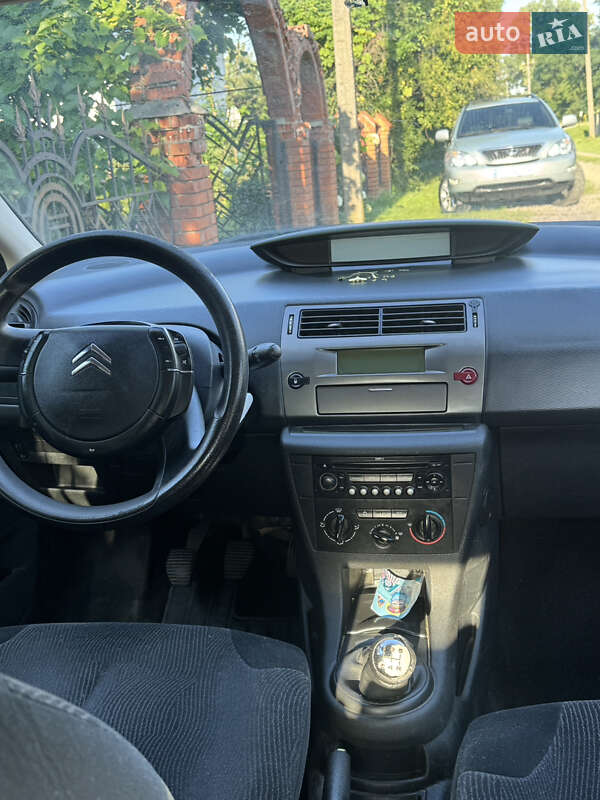 Хетчбек Citroen C4 2009 в Львові фото 7 Хетчбек Citroen C4 2009 в Львові
