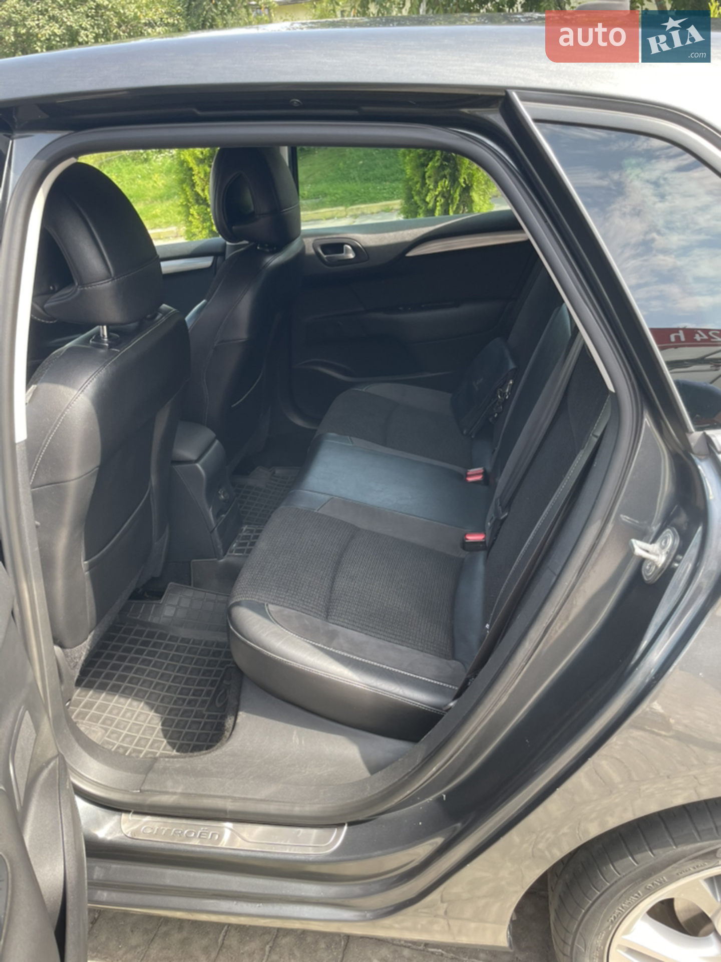 2011 Citroen C4 - мініатюра 8
