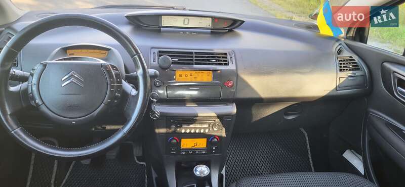 Хэтчбек Citroen C4 2007 в Коростене фото 9 Хэтчбек Citroen C4 2007 в Коростене