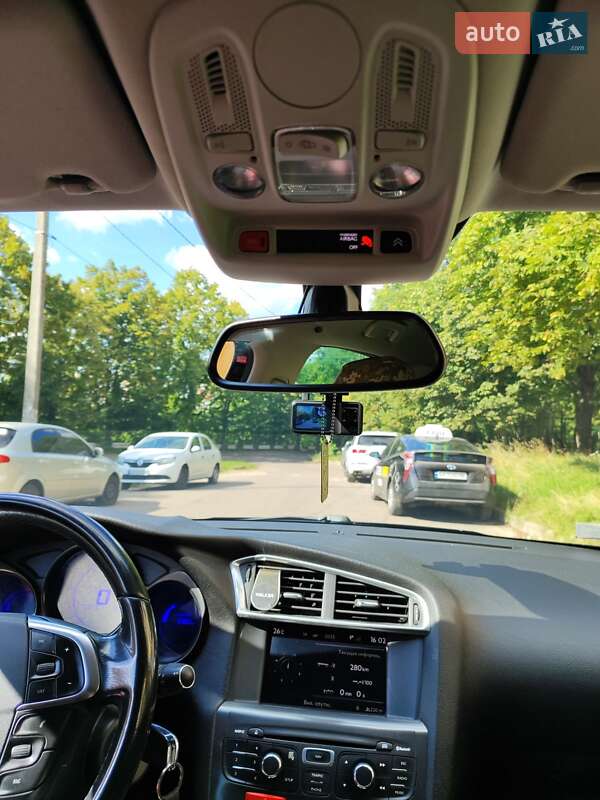 Хэтчбек Citroen C4 2012 в Житомире