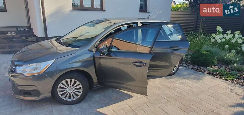 Хэтчбек Citroen C4 2012 в Львове