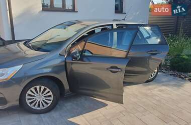 Хетчбек Citroen C4 2012 в  фото 2 Хетчбек Citroen C4 2012 в