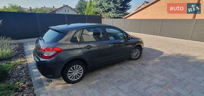 Хэтчбек Citroen C4 2012 в Львове