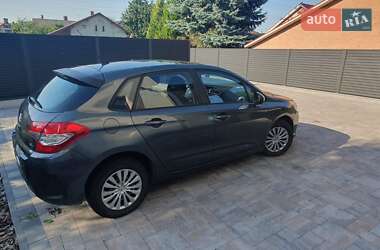 Хетчбек Citroen C4 2012 в  фото 4 Хетчбек Citroen C4 2012 в