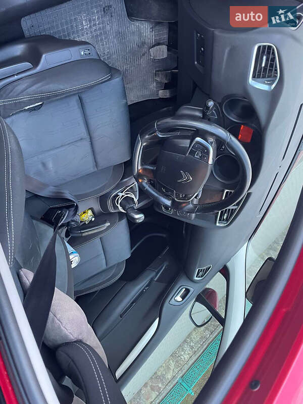 Хэтчбек Citroen C4 2011 в Кременце фото 11 Хэтчбек Citroen C4 2011 в Кременце