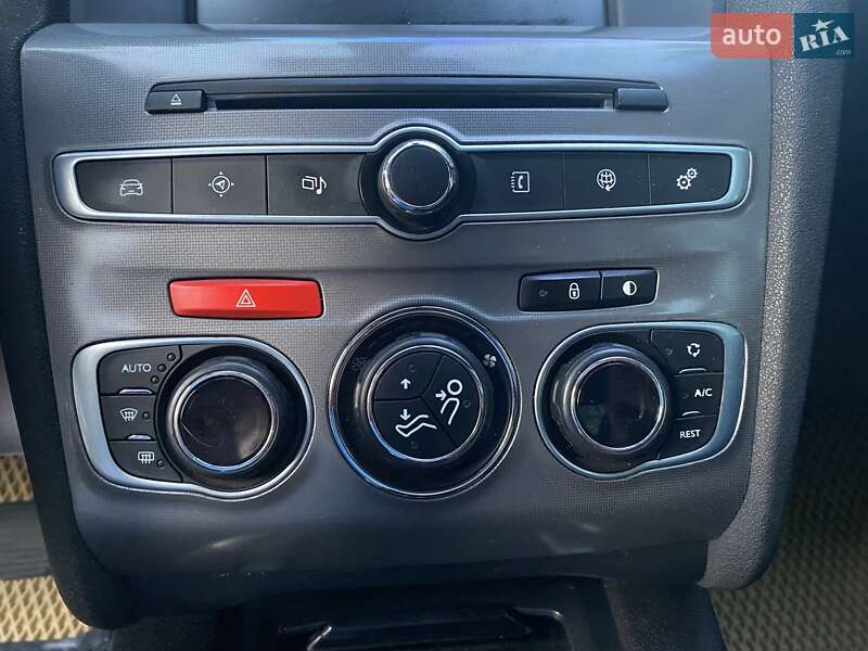 Хэтчбек Citroen C4 2012 в Одессе фото 15 Хэтчбек Citroen C4 2012 в Одессе