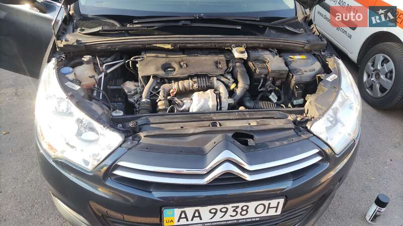 Хэтчбек Citroen C4 2014 в Киеве фото 10 Хэтчбек Citroen C4 2014 в Киеве