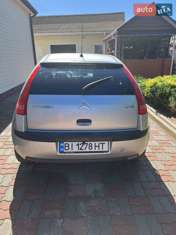 Хэтчбек Citroen C4 2008 в Пирятине