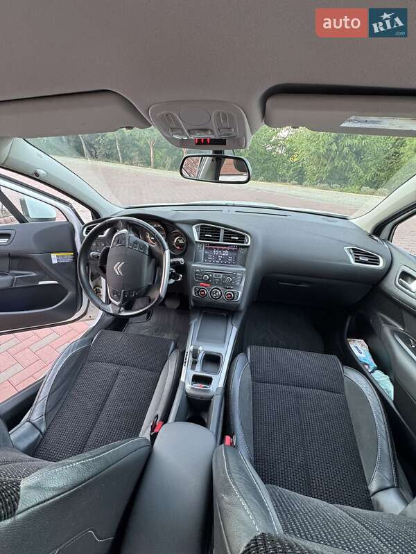 Хэтчбек Citroen C4 2012 в Черновцах фото 24 Хэтчбек Citroen C4 2012 в Черновцах